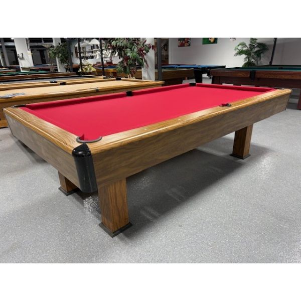 Table de billard usagée Minnesota Fats format 8 pieds avec ardoise naturelle 1 pouce Code : TABLE569MIN8P
Fabriquée en bois d'ingénierie laminé Formica, poches encastrées, tapis de marque ANDY600T muni de protection anti-taches. 
Inclut une garantie d'u