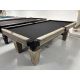 Table de billard usagée Majestic Pioneer 8 pieds avec ardoise naturelle 1 pouce Code : TABLE522MAJ8P
Fabriquée avec Ardoise d'un pouce, bois massif Nord Americain et Européen fini Boide de Grange rustique, poches en cuir et tapis Noir. 
