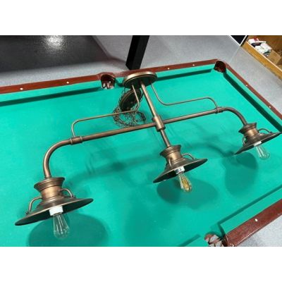 Lampe de billard de style Industrielle 'Steam Punk' avec 3 abats-jours de teinte laiton terni